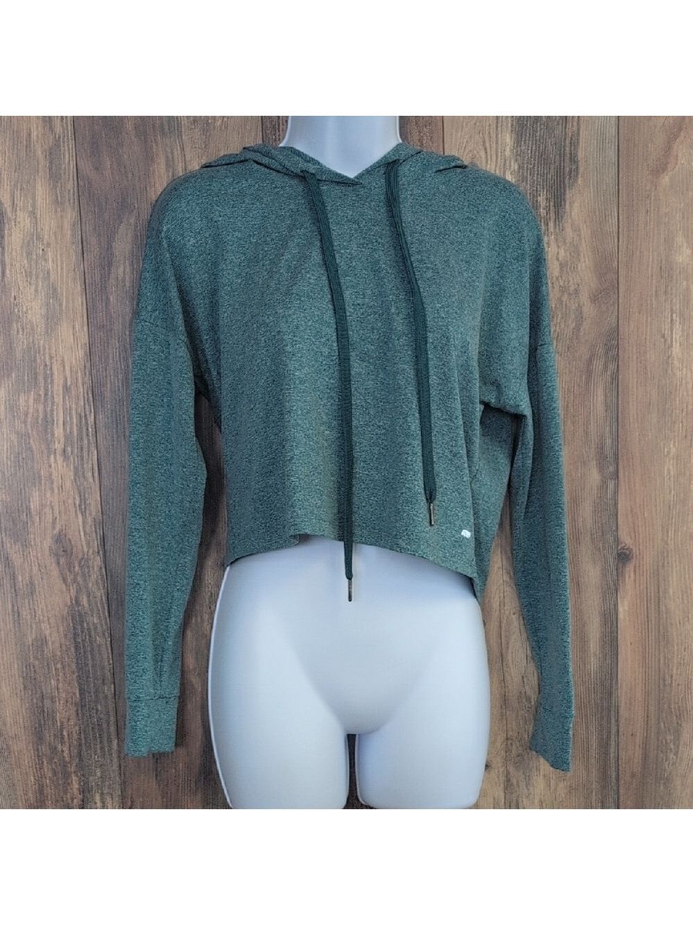 Marika Super Soft Green Relaxed Cropped Hoodie L